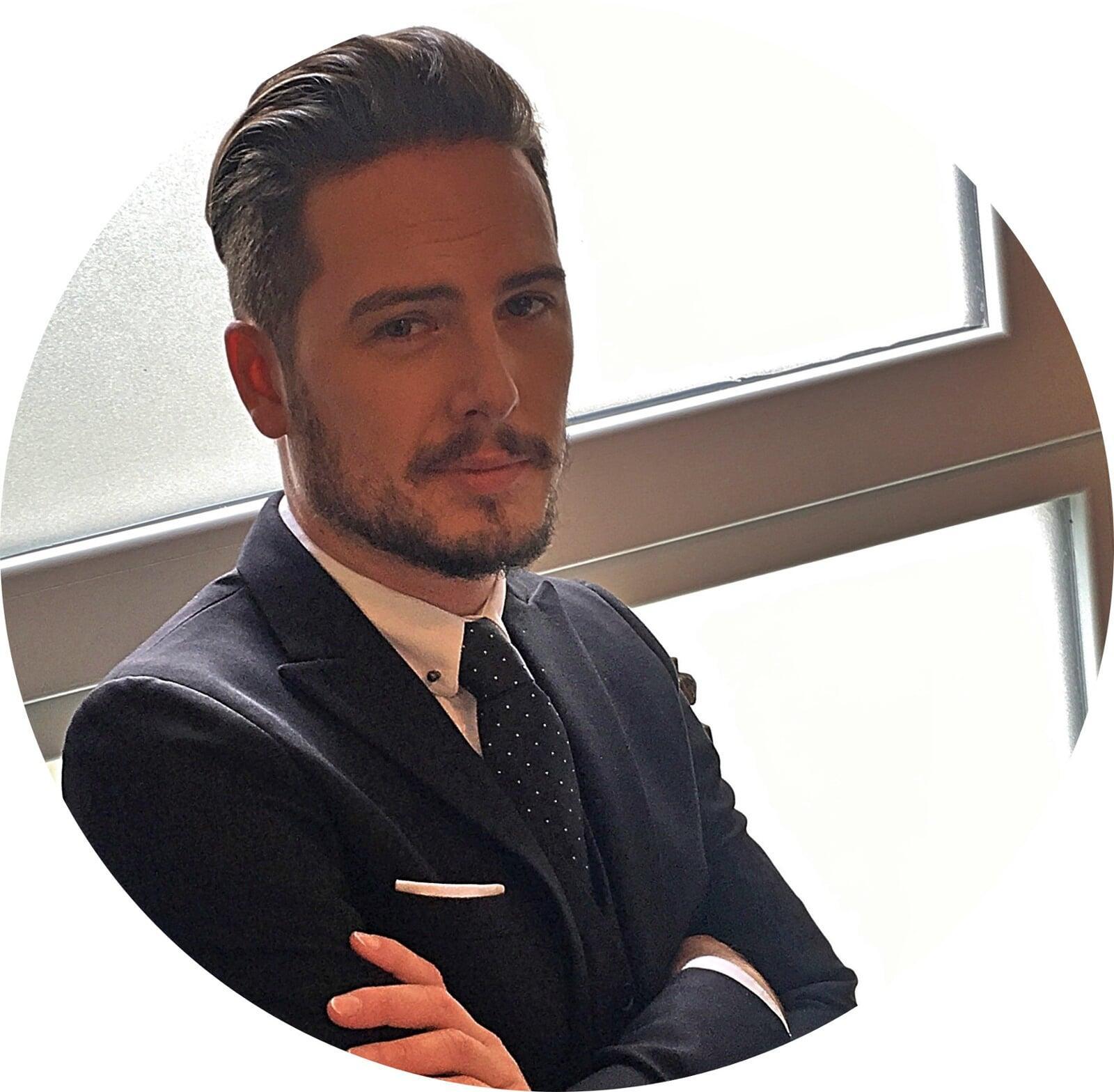 M. Jarrosson - Juriste expert en remboursement victimes d'escroqueries